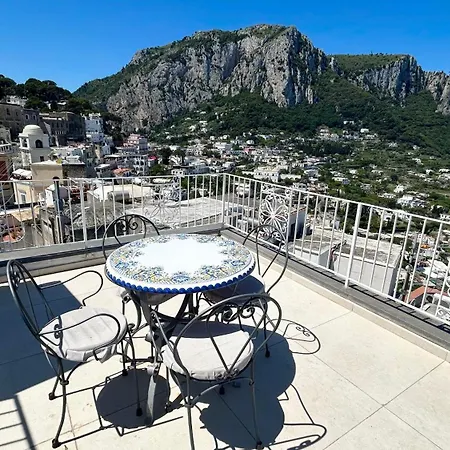 Apartment Rooftop Luxury By Caprirooms *